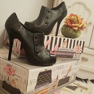 Faux Patten leather look..